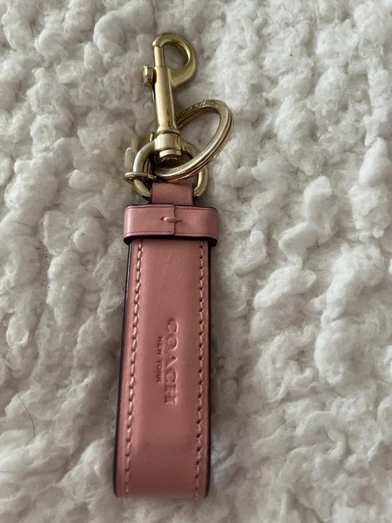 Coach Key Chain - Picture 3 of 4